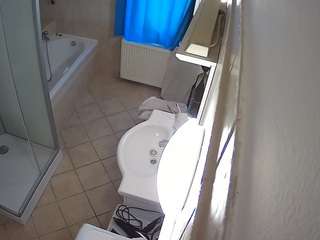 Julmodels Bathroom 2nd Floor-2